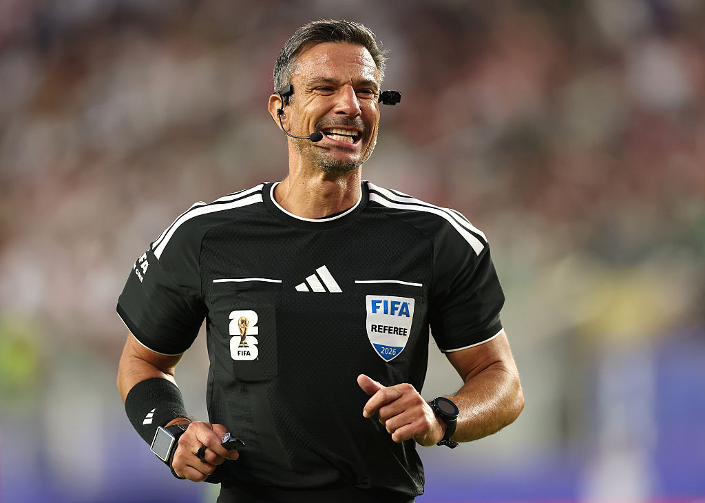 Kim jest wybraniec FIFA i jakim cudem dostał sędziowanie finału mistrzostw świata?