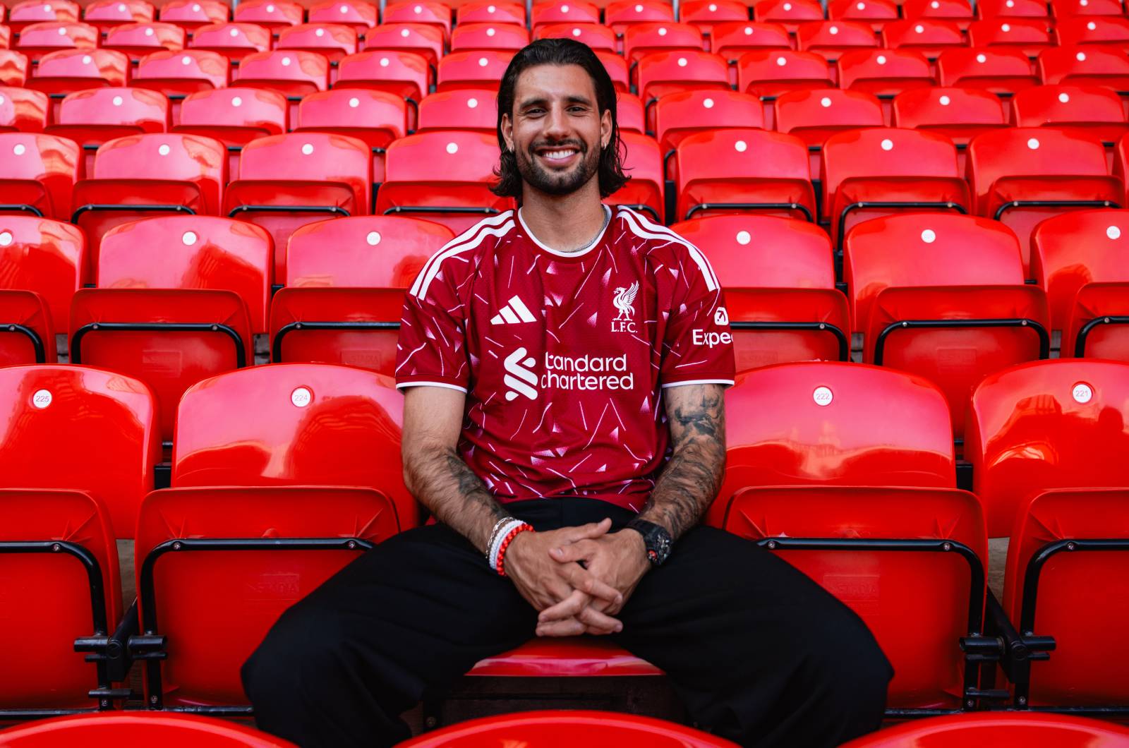 Liverpool ogłosił ws. gwiazdy. Nowy kontrakt podpisany