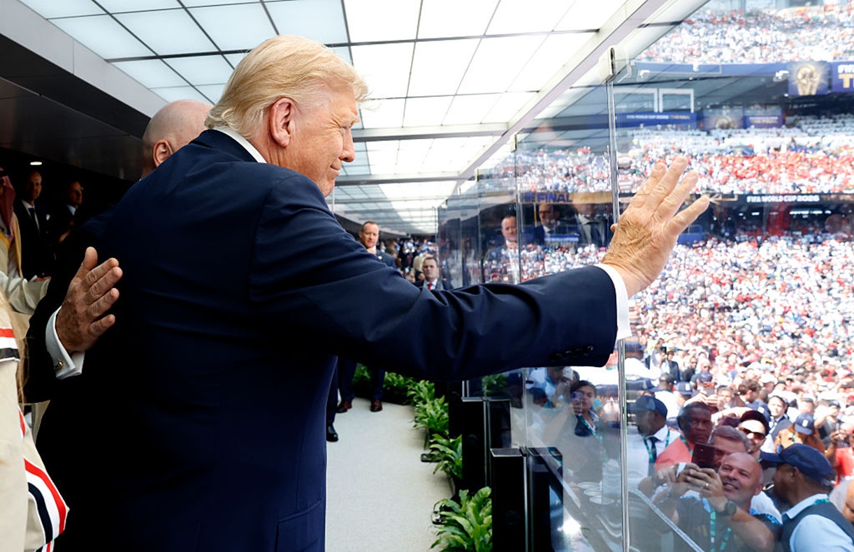 Pierwszy raz na meczu MŚ. Tak kibice "przywitali" Trumpa