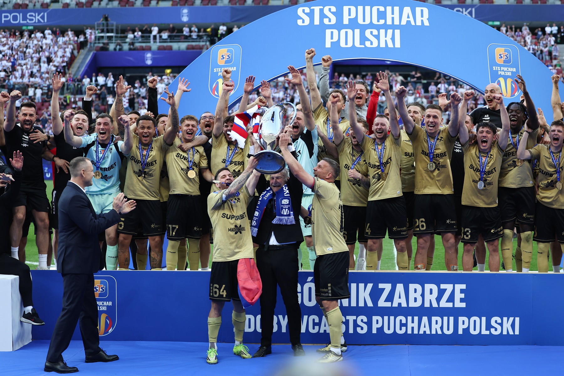Jedyny taki polski klub. Powr贸t do eliminacji LM po 37 latach