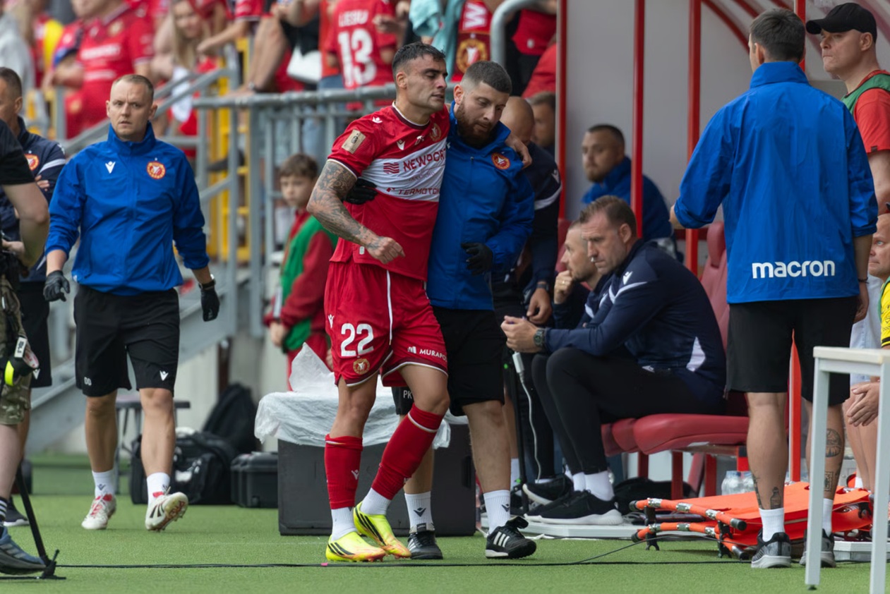 Poważna kontuzja piłkarza Widzewa. Nie zagra przez kilka miesięcy