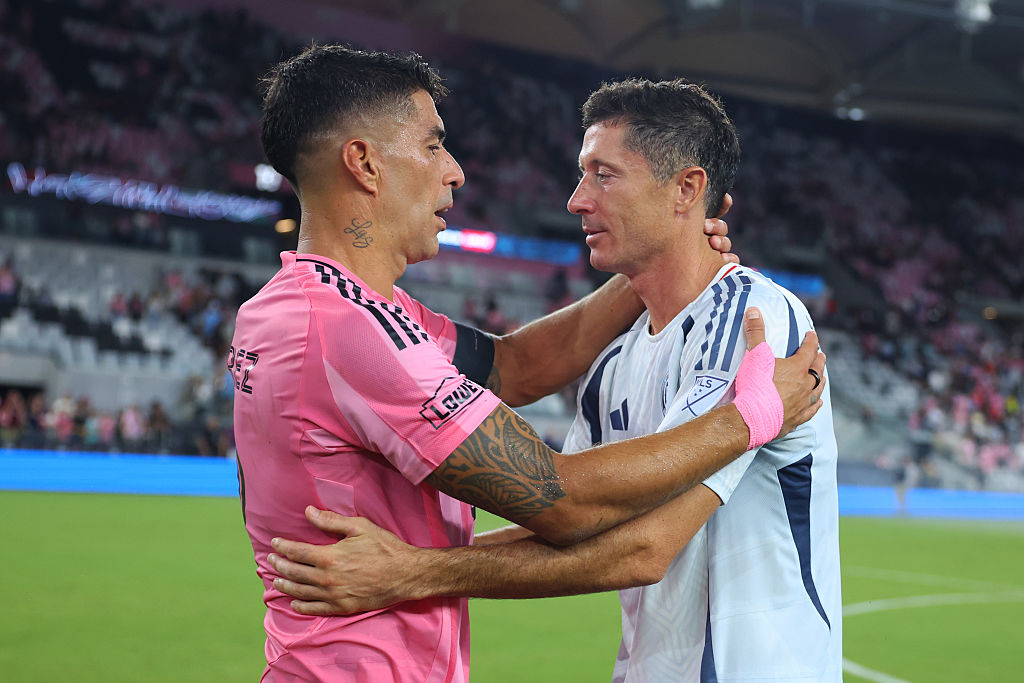 Dwie legendy. Te zdjęcia z Lewandowskim to hit