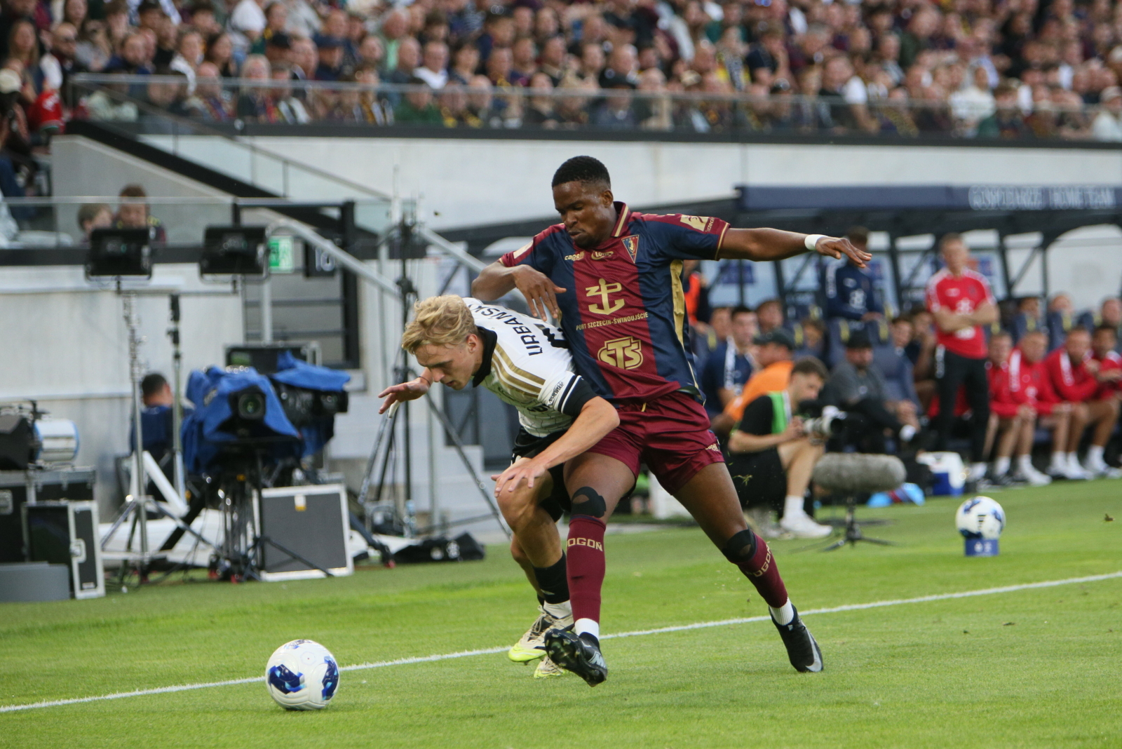 Szczegółowy terminarz 5. kolejki PKO Ekstraklasy. Znamy termin hitu Pogoń Szczecin - Wisła Kraków