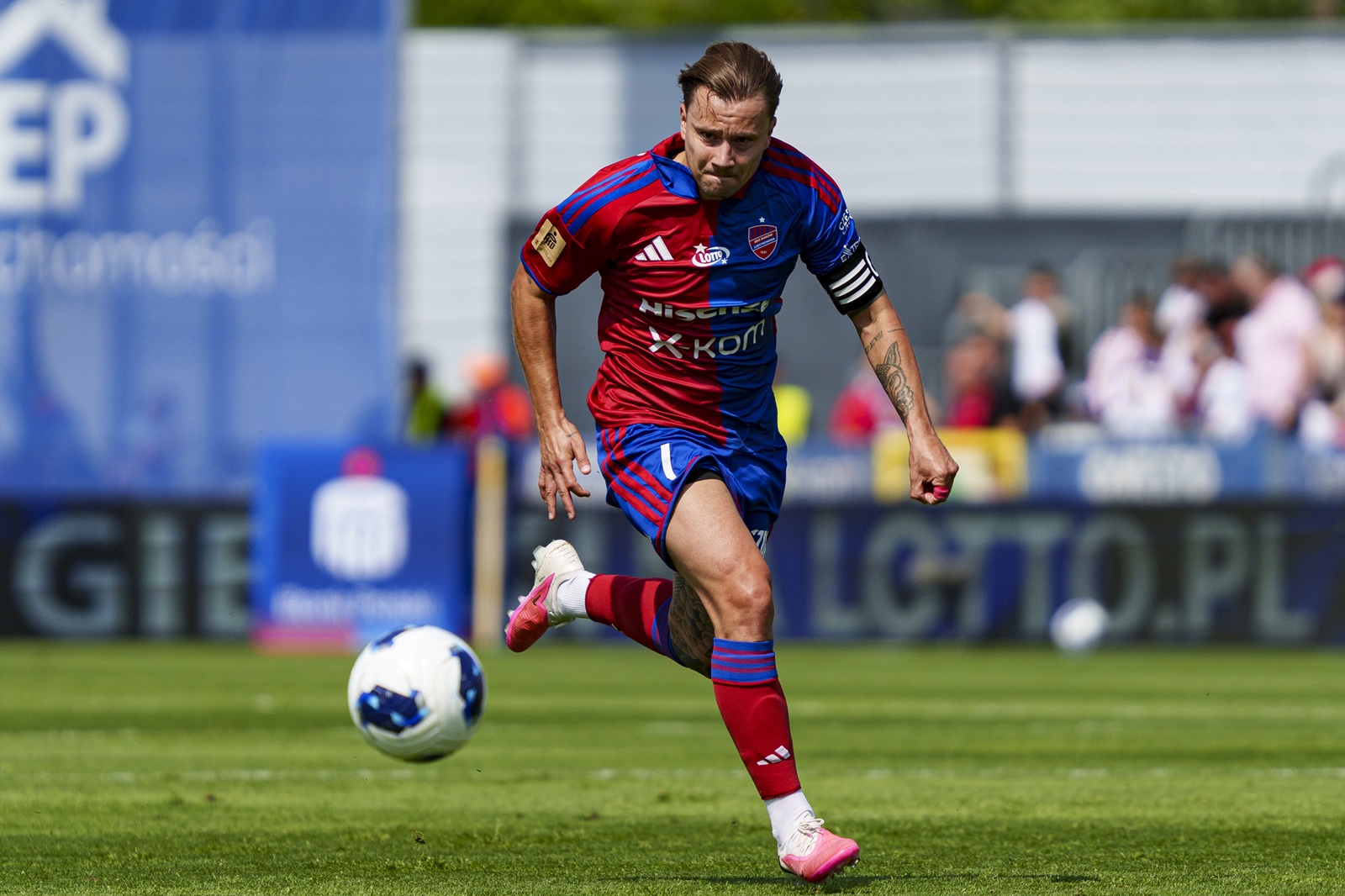 Valletta FC - Raków Częstochowa. Czy mecz eliminacji Ligi Konferencji będzie w TV? O której start?