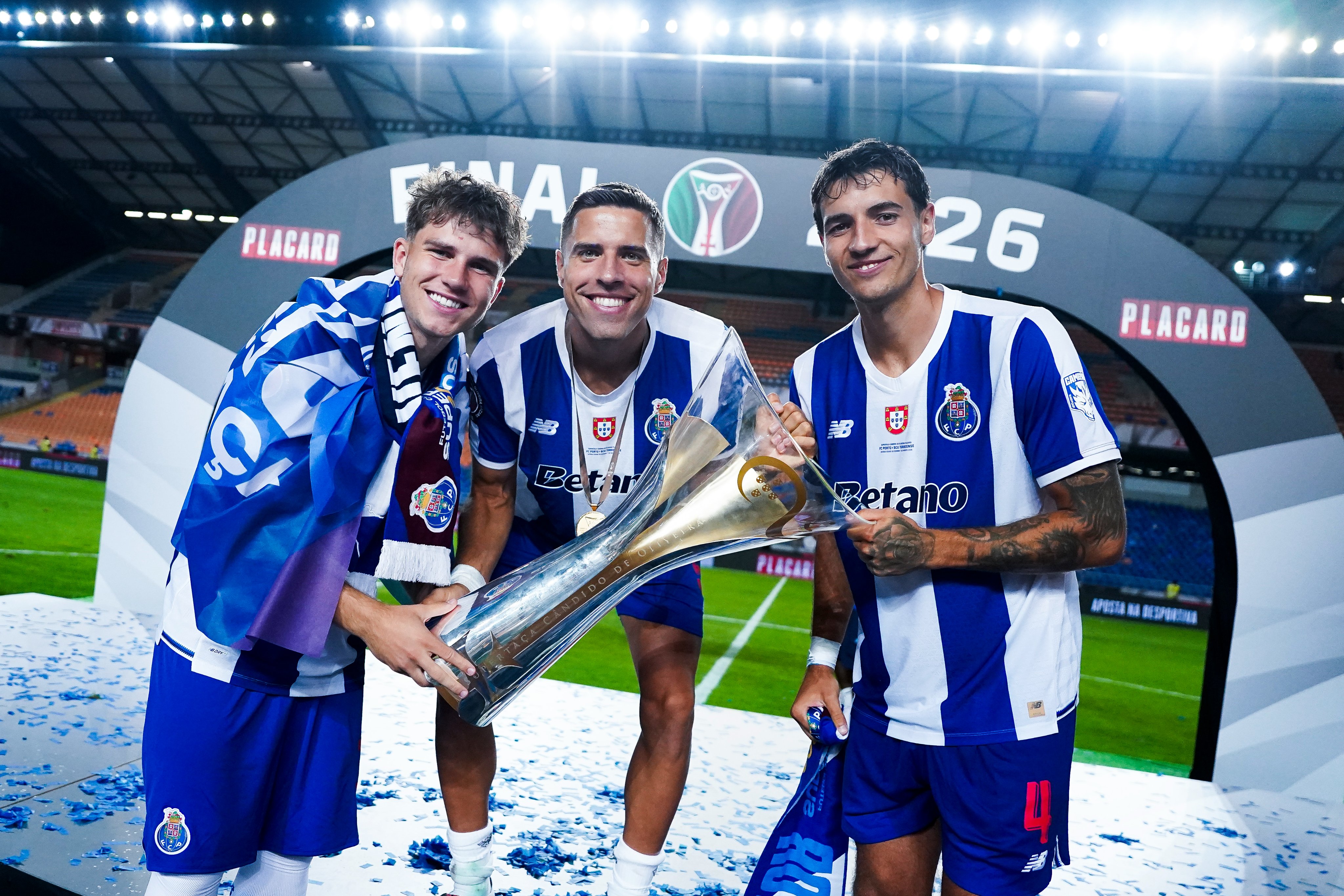 Polskie trio z pierwszym trofeum. Spójrz, jak zostali ocenieni