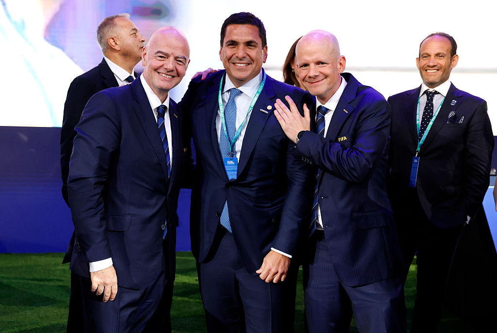 Infantino przeprosił, a potem ostrzegł. "Nie będzie tolerancji"