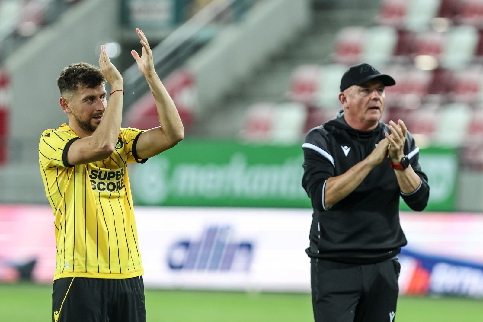"Zaprosiliśmy rywala do tańca". Trener GKS-u wierzy w awans