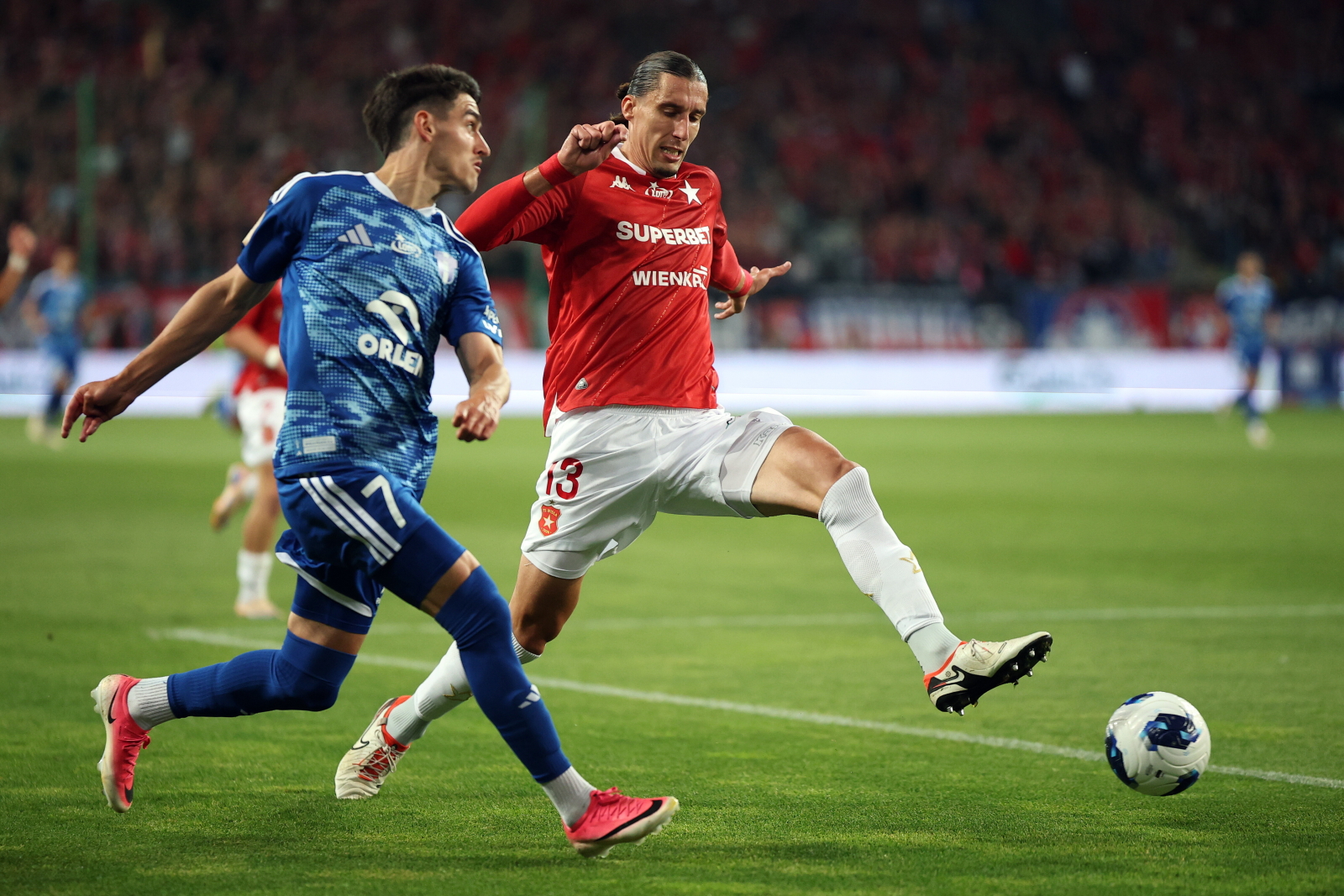 PKO Ekstraklasa: Wisła Kraków w ścisłej czołówce, zobacz tabelę