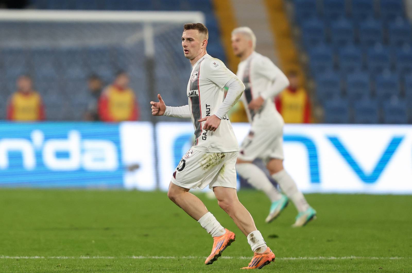 Italian clubs bid €6m for Poland's Kacper Kozłowski