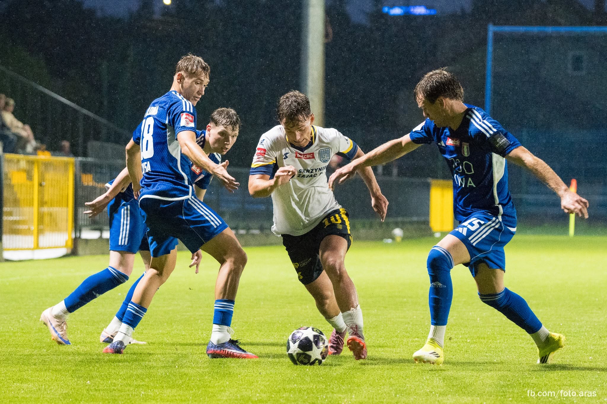 Betclic 3. liga. Jedenaście drużyn z kompletem