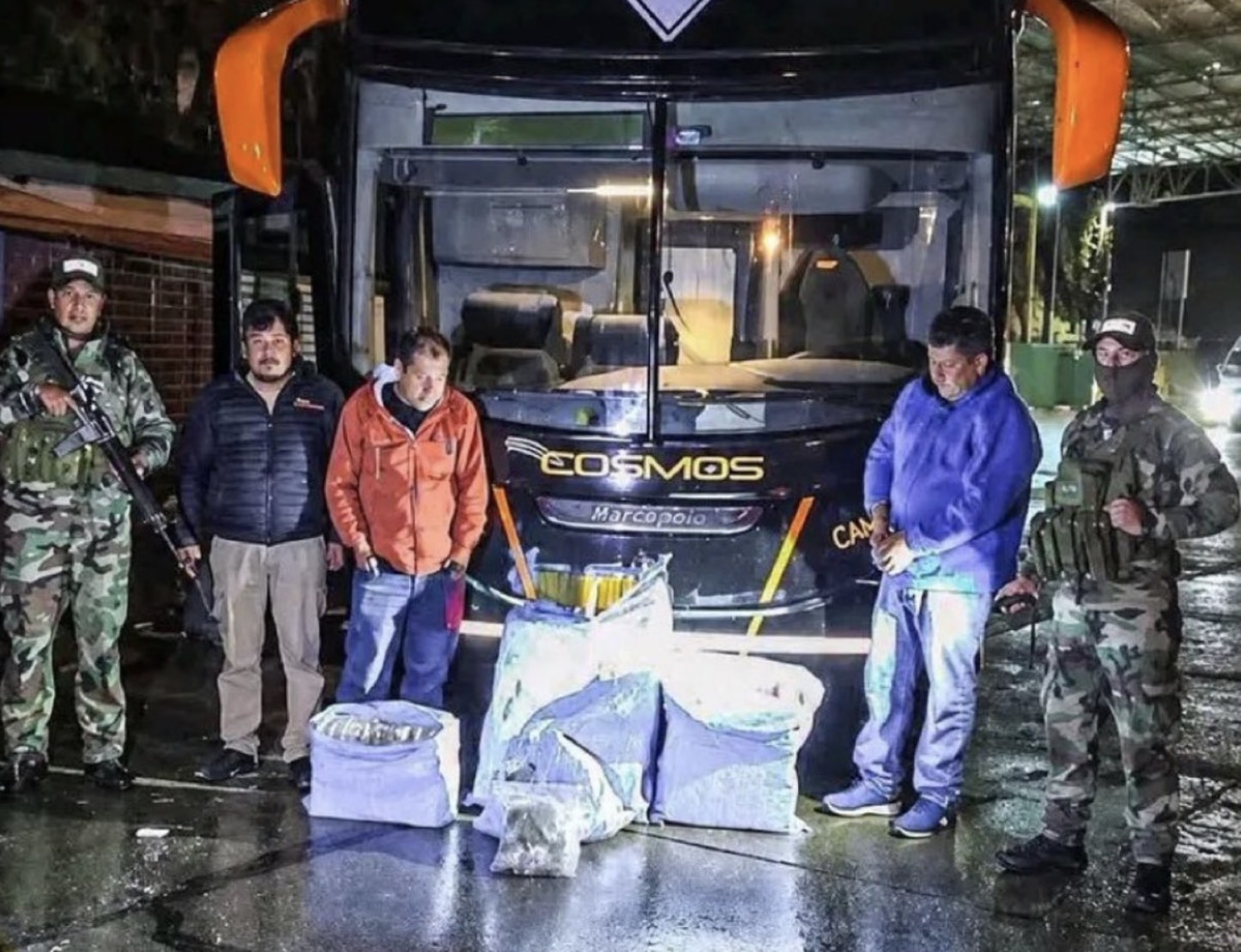 Ponad 80 kg narkotyków. To wykryto w autokarze słynnego klubu