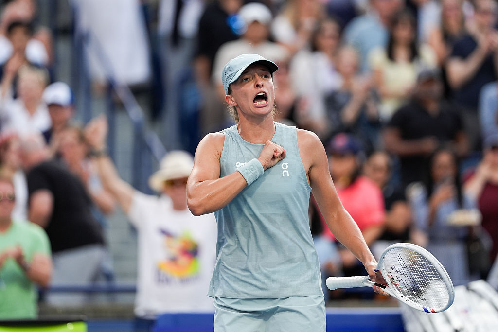 Świątek wins her 26th WTA title, final record is remarkable