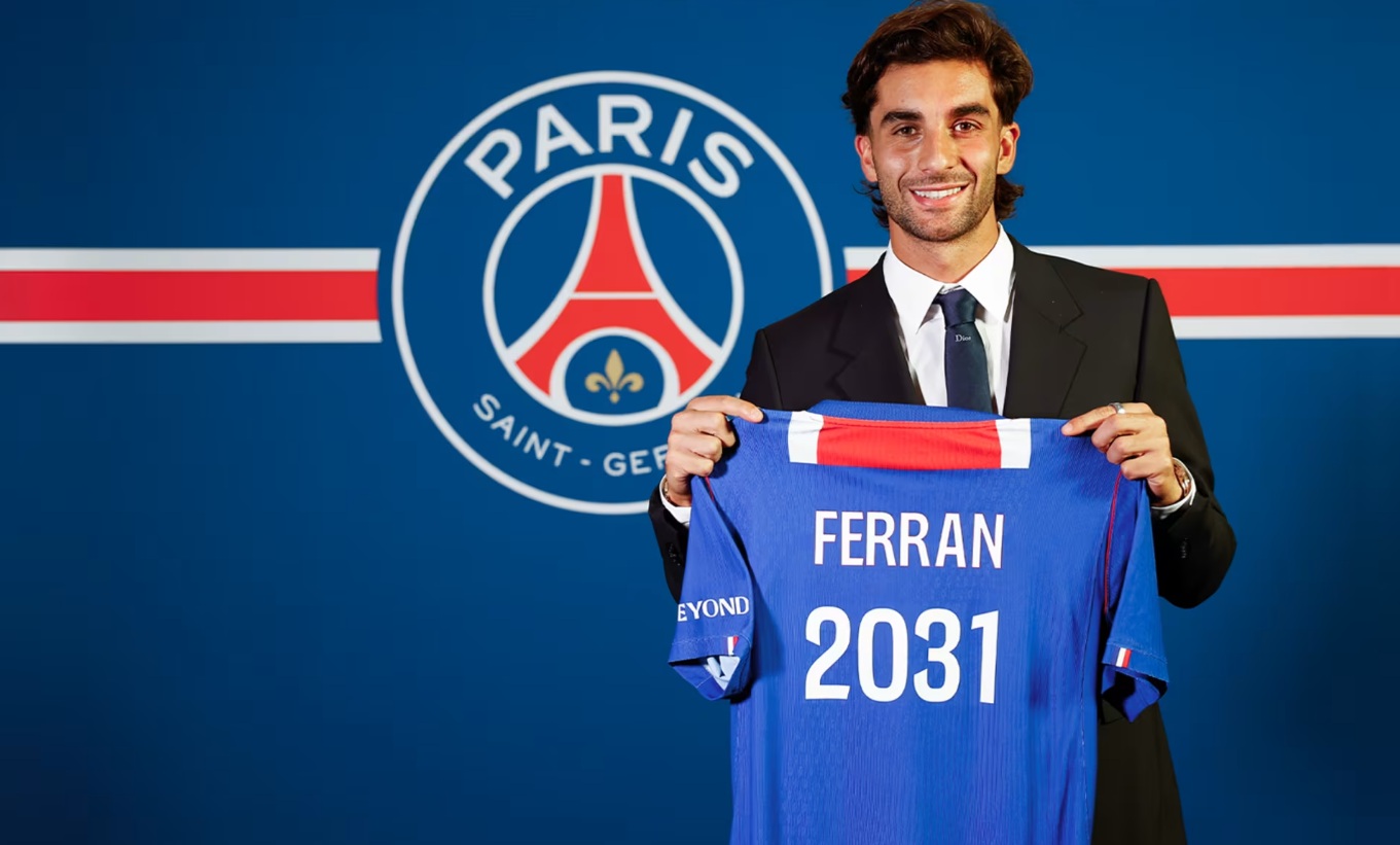 Oficjalnie. Hitowy transfer z Barcelony do PSG