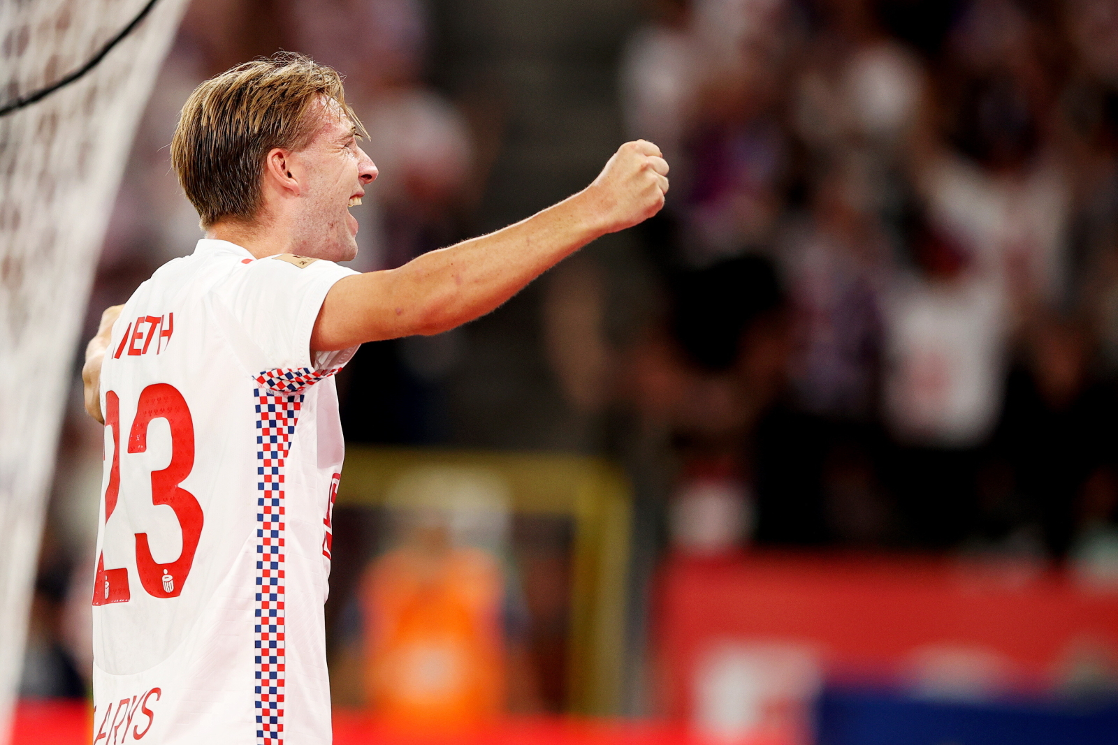 Ponad pół godziny w dziesięciu, ale Górnik Zabrze przetrwał
