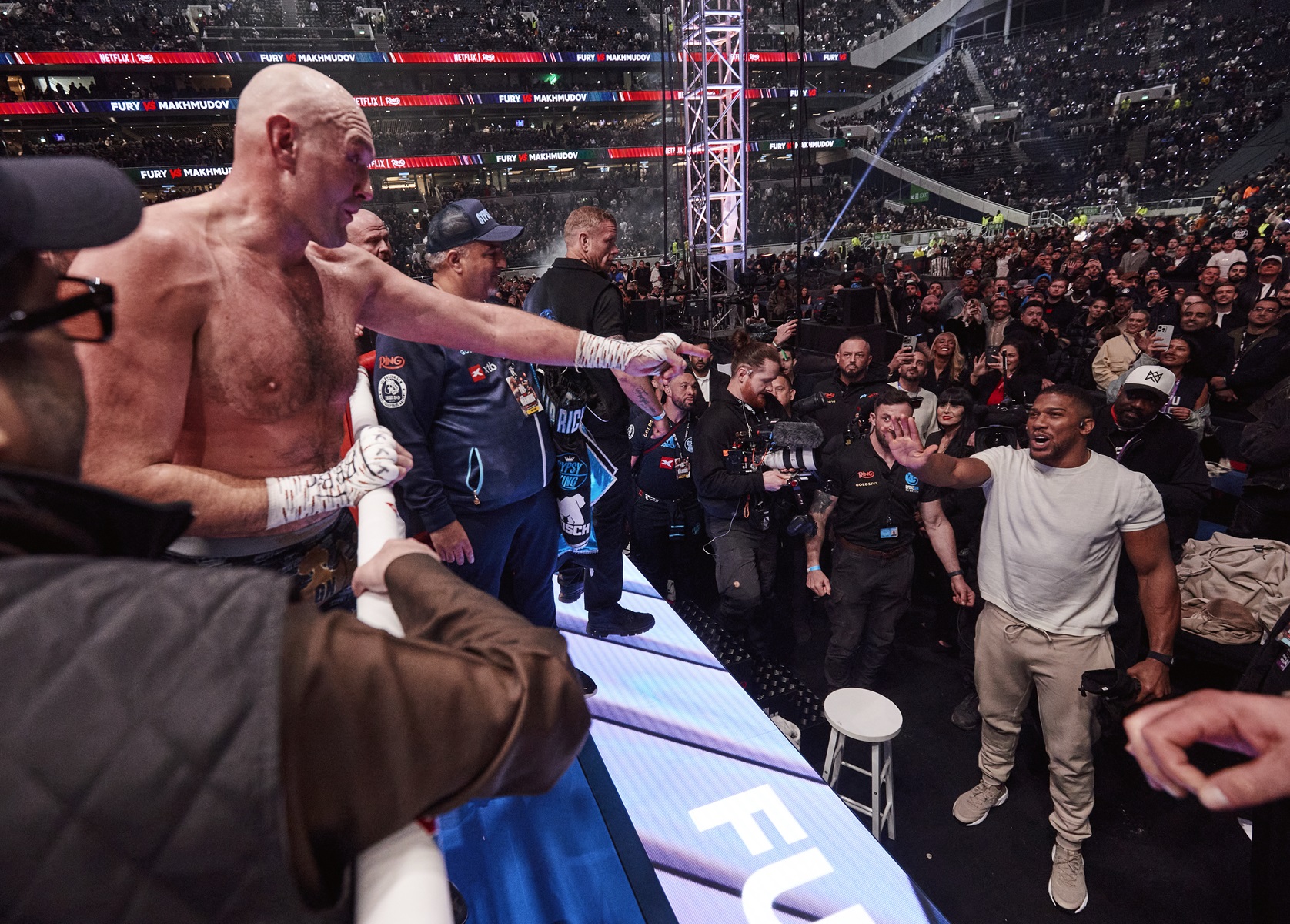 Joshua vs. Fury. Padła data pojedynku