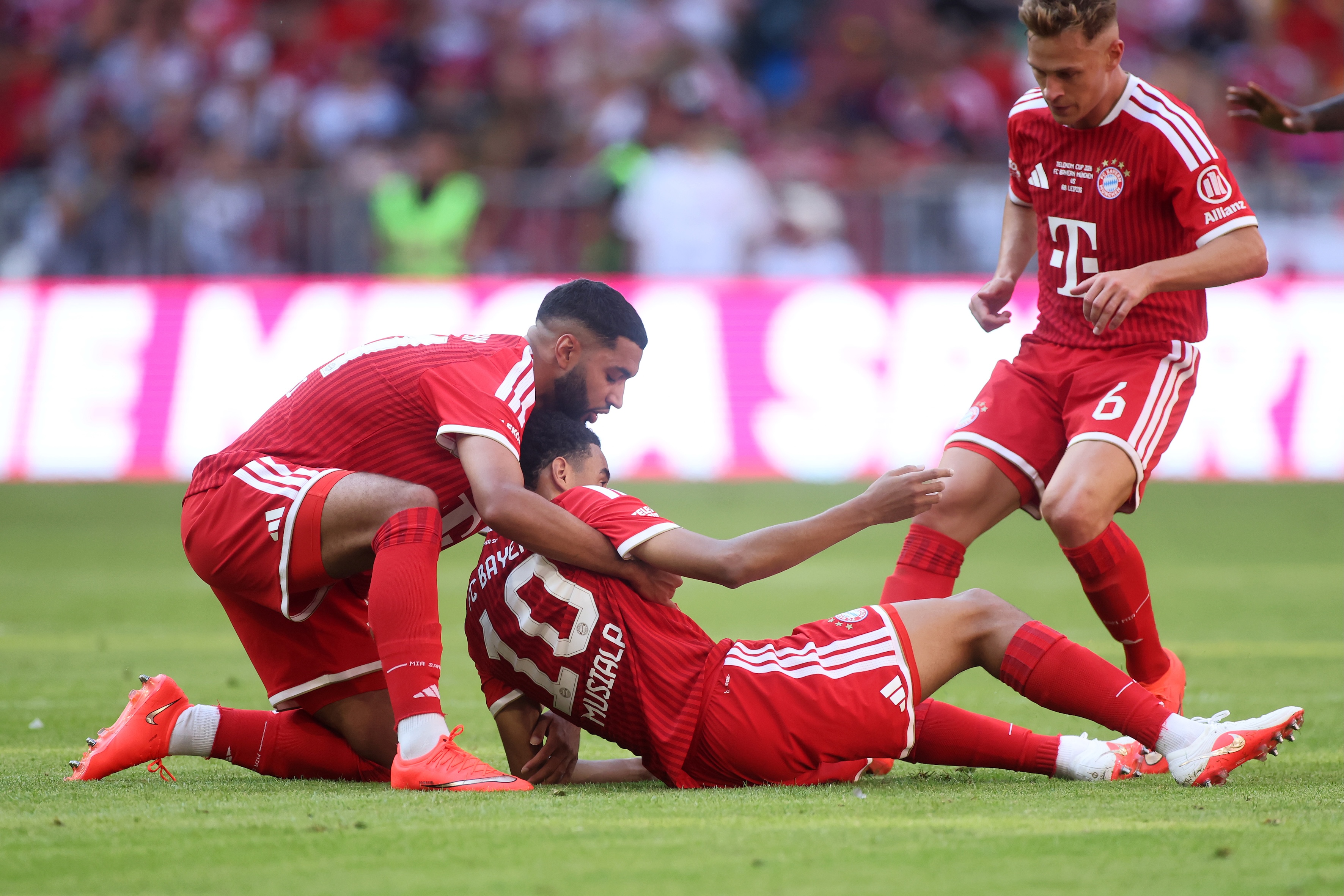 Co dalej z karierą Jamala Musiali? Poważne problemy gwiazdy Bayernu
