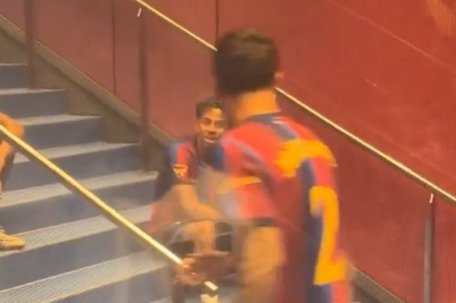 Wyciekło nagranie. Tak Barcelona potraktowała piłkarza