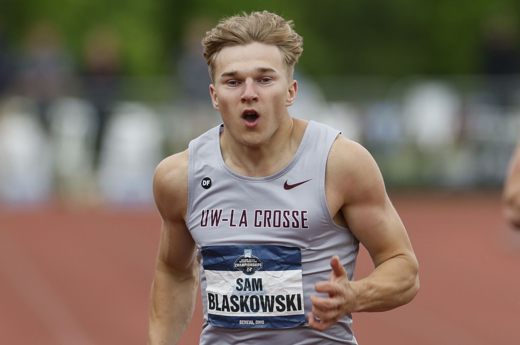 Chce reprezentować Polskę. To najszybszy biały sprinter na świecie