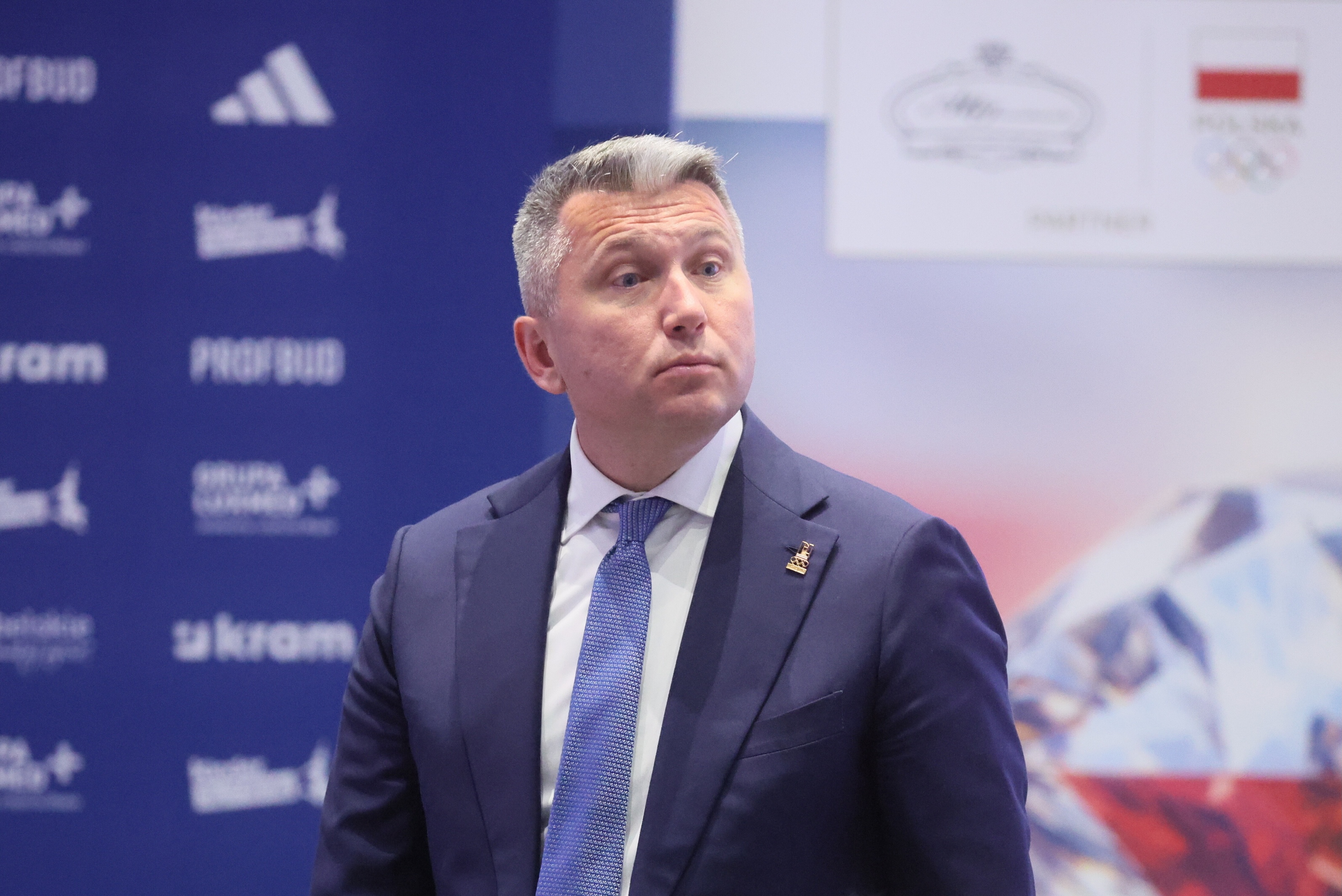 Najgorszy szef PKOl w historii. I nie chce odejść [OPINIA]