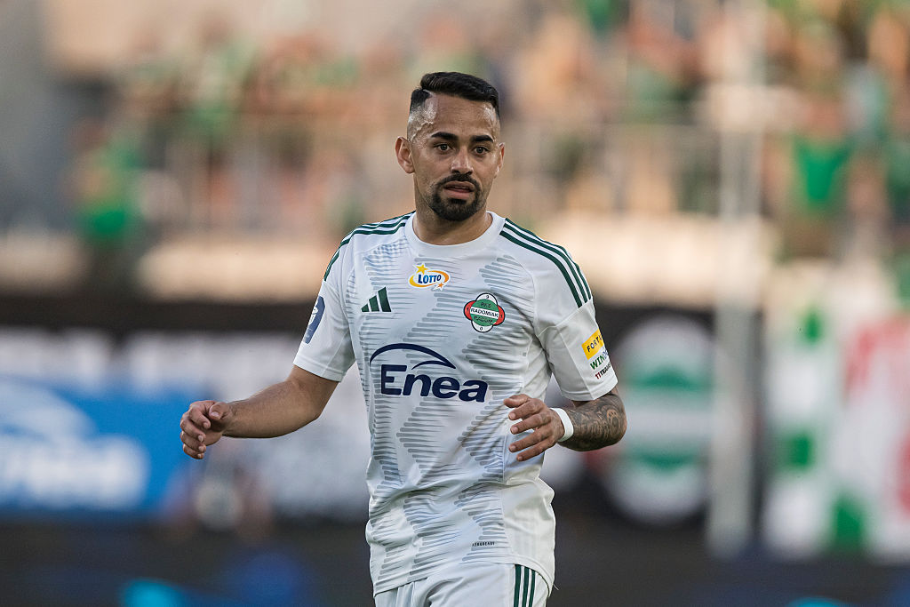 To byłby hit. Transfer wewnątrz Ekstraklasy?