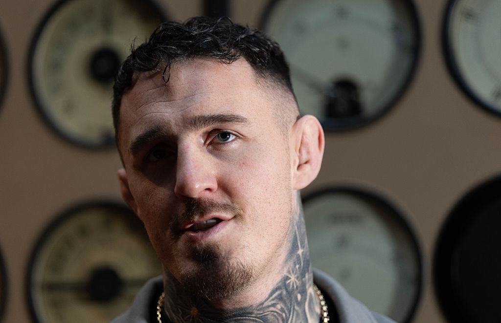 Zamęt na szczycie wagi ciężkiej UFC. Mistrz dementuje zaskakujące pogłoski