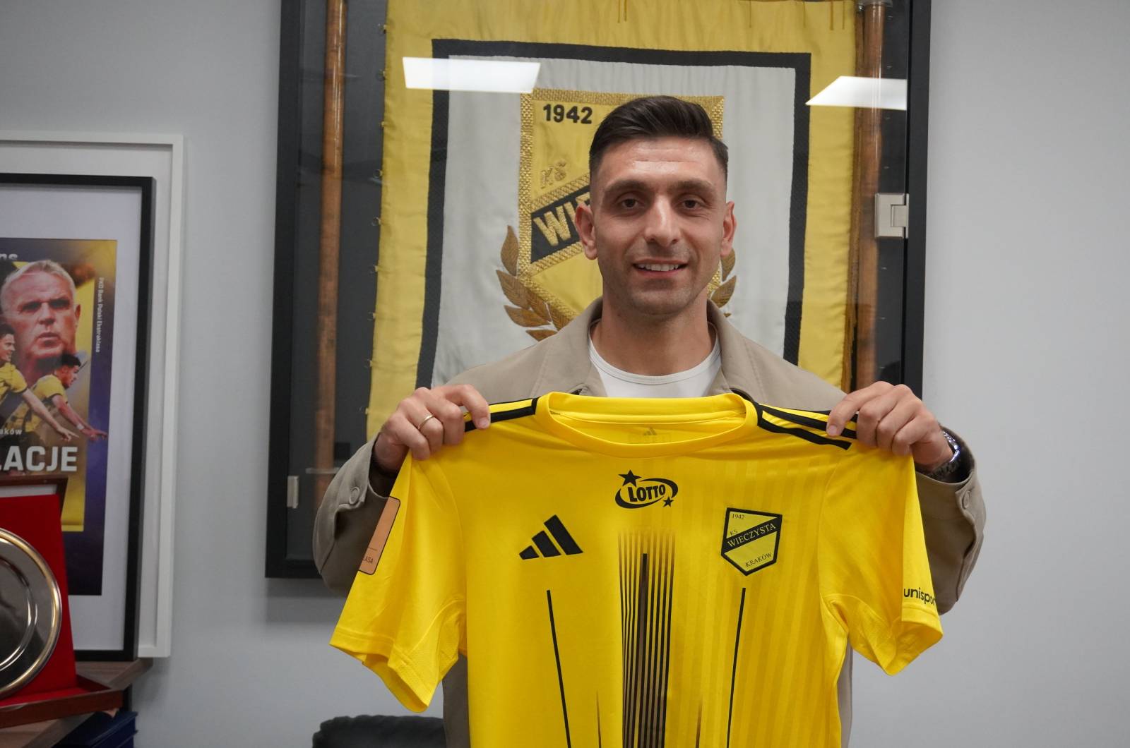 Król strzelców miał inne oferty. Tłumaczy, dlaczego wybrał Wieczystą