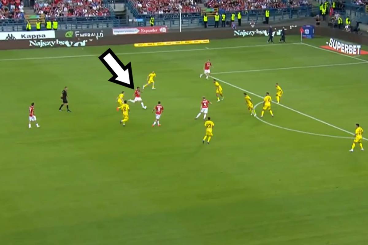 Napastnik Wisły pogrążył Wieczystą. Przymierzył idealnie [WIDEO]