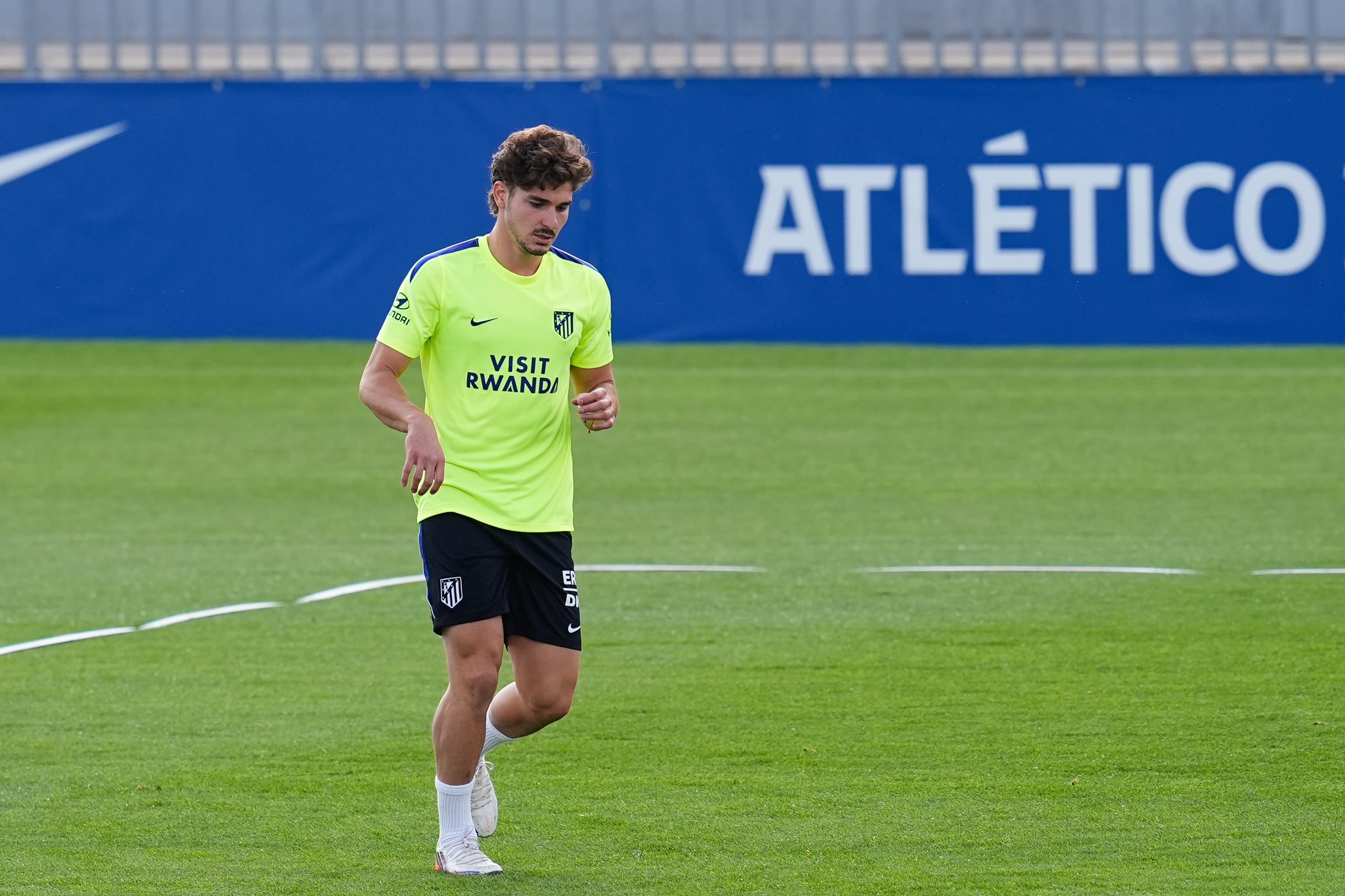 Alvarez wrócił do treningów z Atletico. Koniec sagi transferowej?