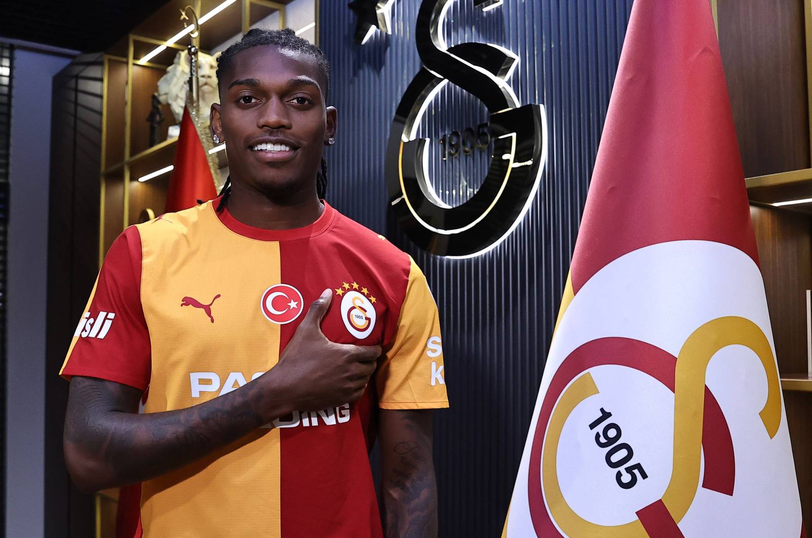 Turcy sprowadzili gwiazdę Serie A. Podali kwotę transferu