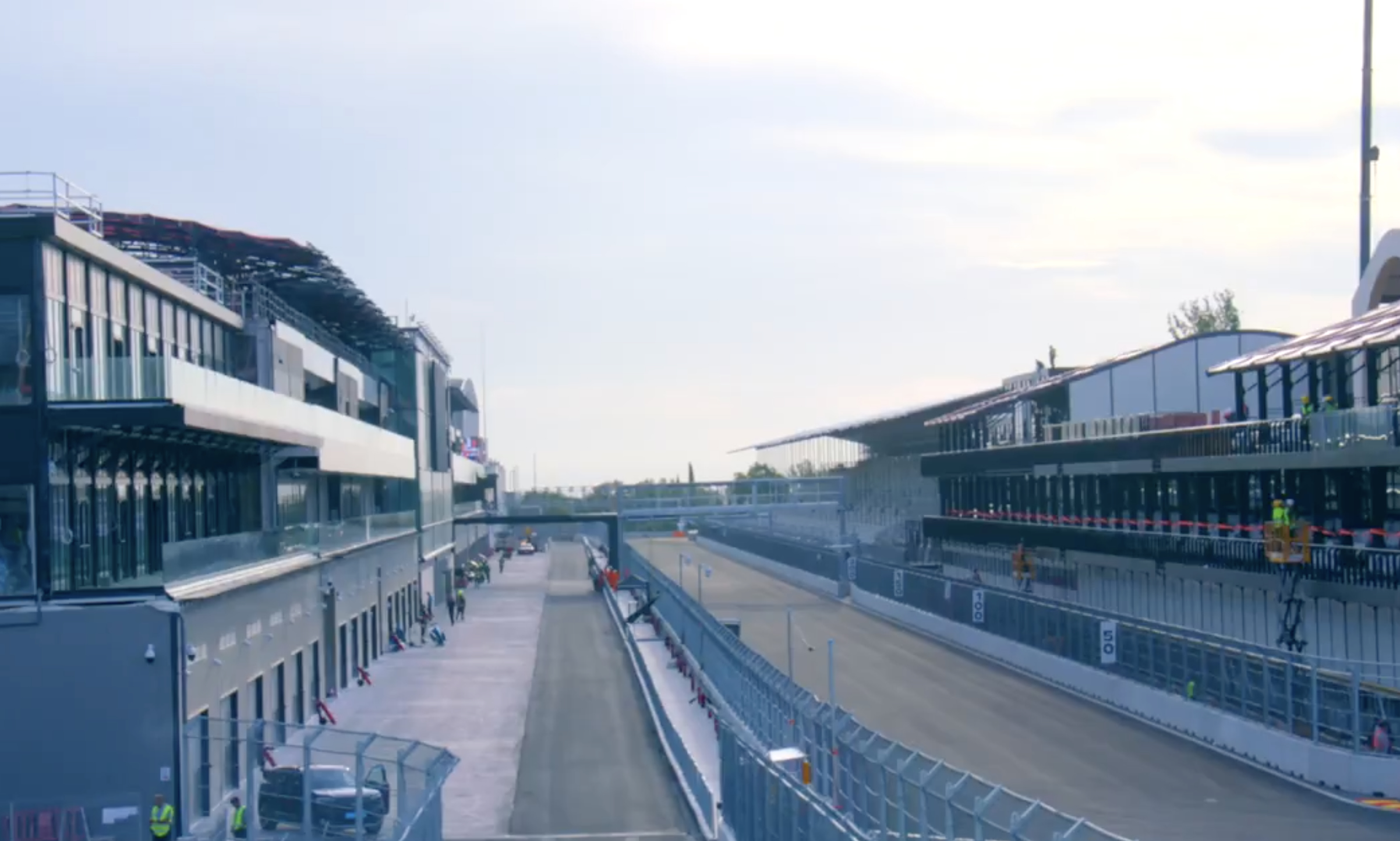 Ukradli 300 metrów kabli. Kuriozum przed wyścigiem F1