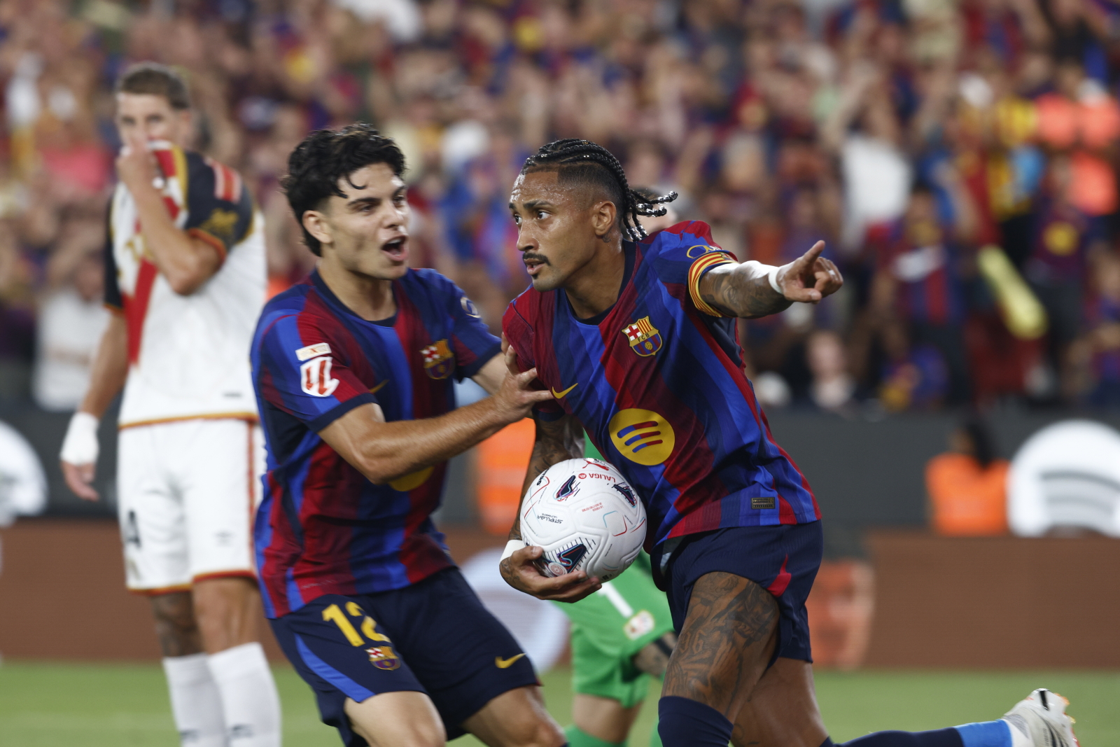 Co za liczby FC Barcelony! Raphinha zbliżył się do Lionela Messiego