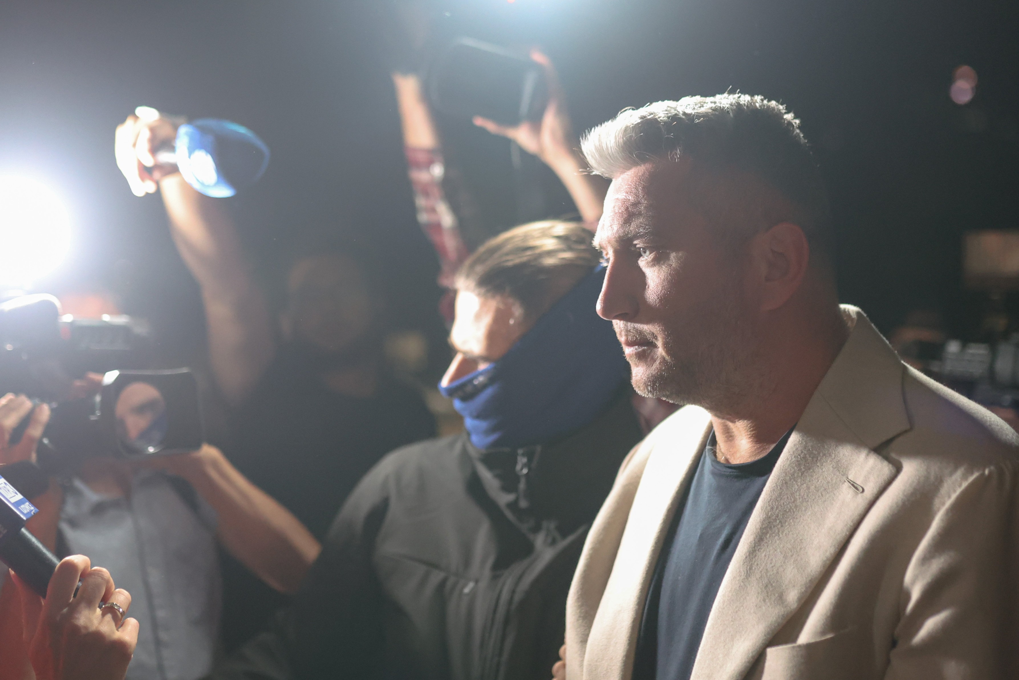 Zbrodnia na sporcie i skok stulecia. Piesiewicz to handlarz bez skrupułów [OPINIA]