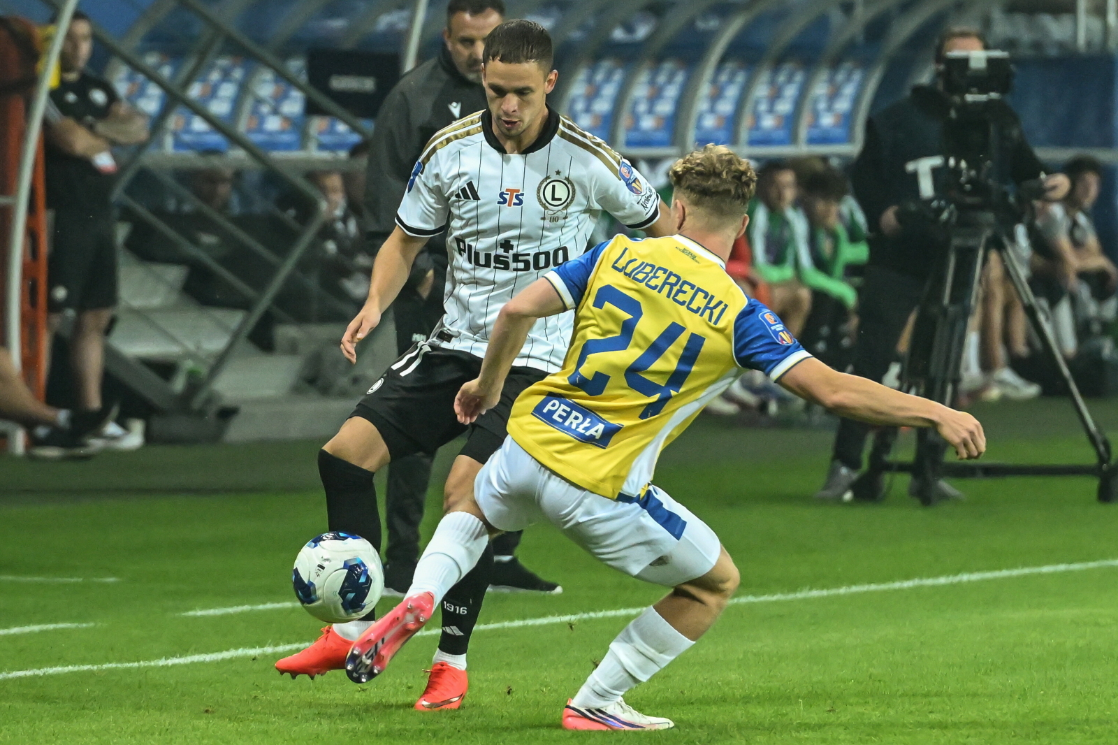 PKO Ekstraklasa. Gdzie oglądać mecz Motor Lublin - Legia Warszawa? Będzie w TV? Kiedy start?