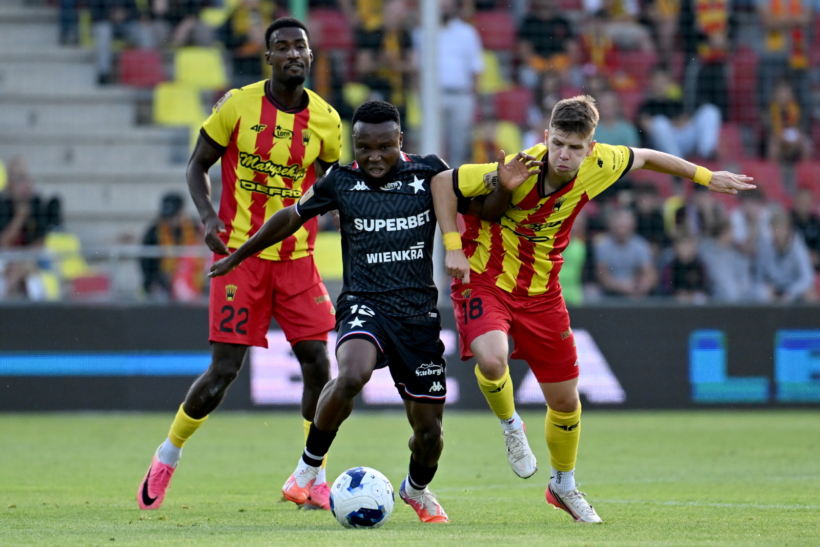 Piękny gol nie wystarczył. Korona Kielce ukarana za minimalizm
