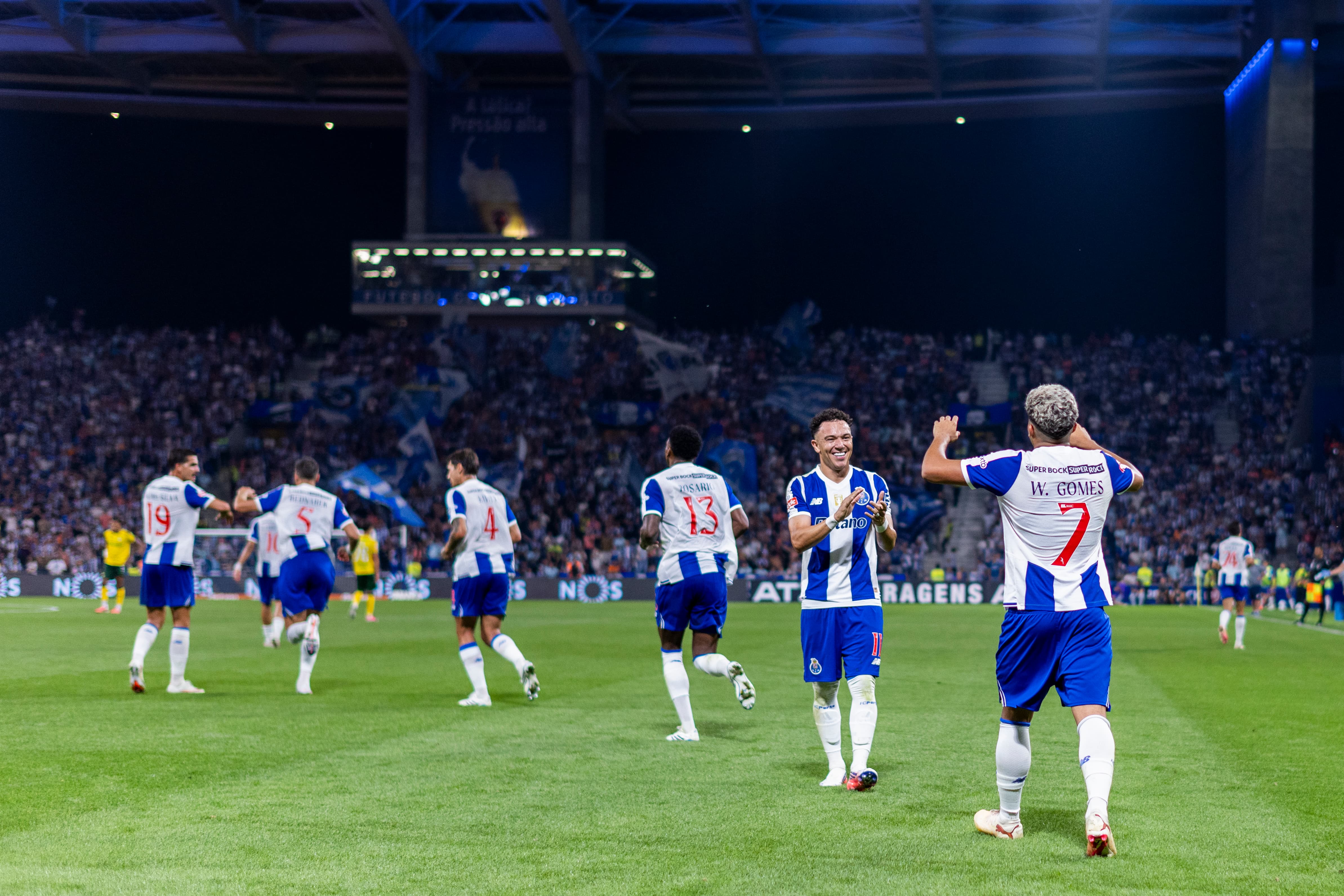 Trener City przestrzega przed FC Porto. "Dopiero mecz pokaże, kto jest faworytem"