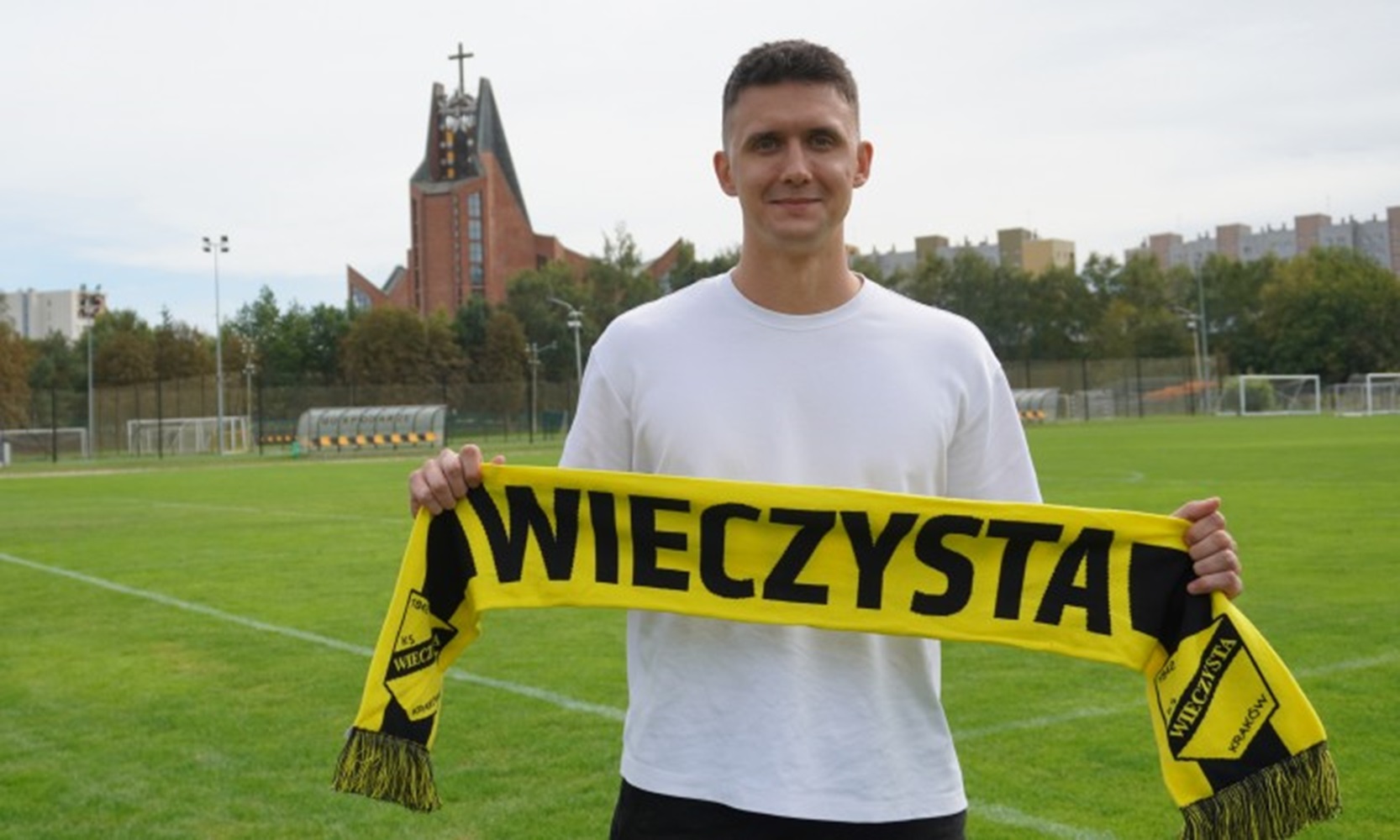 Oficjalnie. Grał w Lidze Mistrzów, podpisał kontrakt z Wieczystą