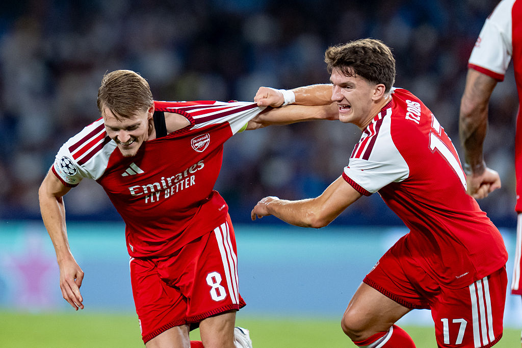 Złoty strzał Odegaarda. Nieskuteczny Arsenal znalazł sposób na Napoli