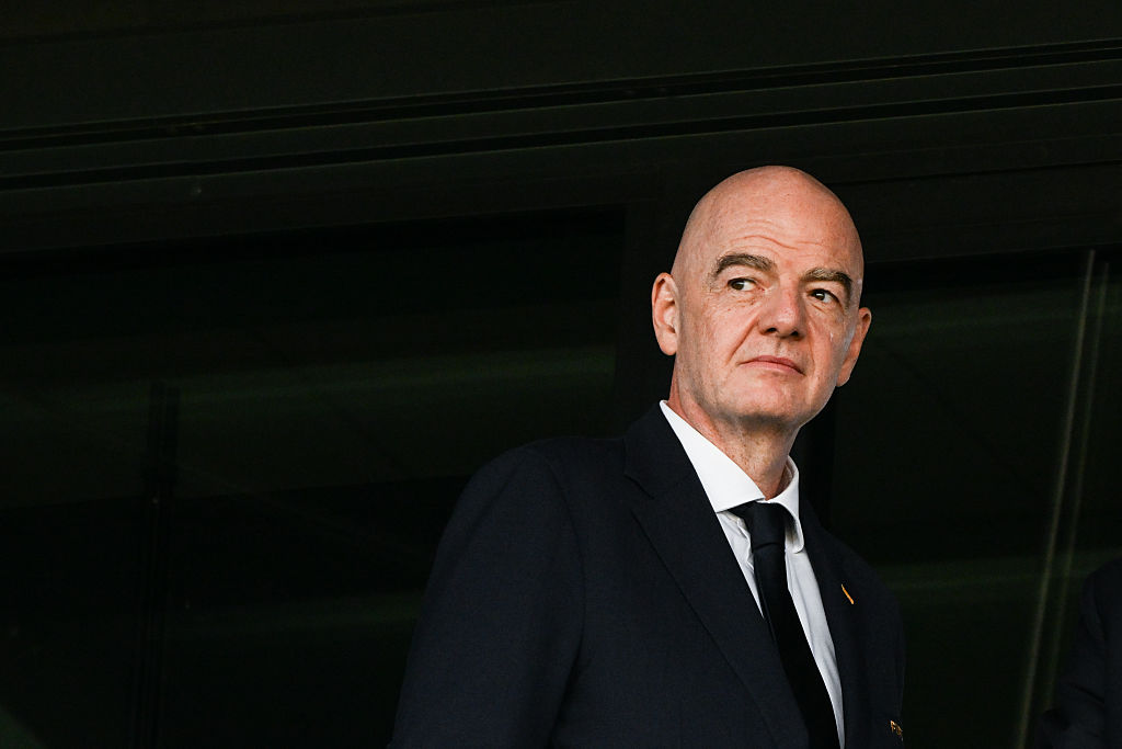Media: Kolejny cios w Infantino. Wielka federacja cofnie poparcie