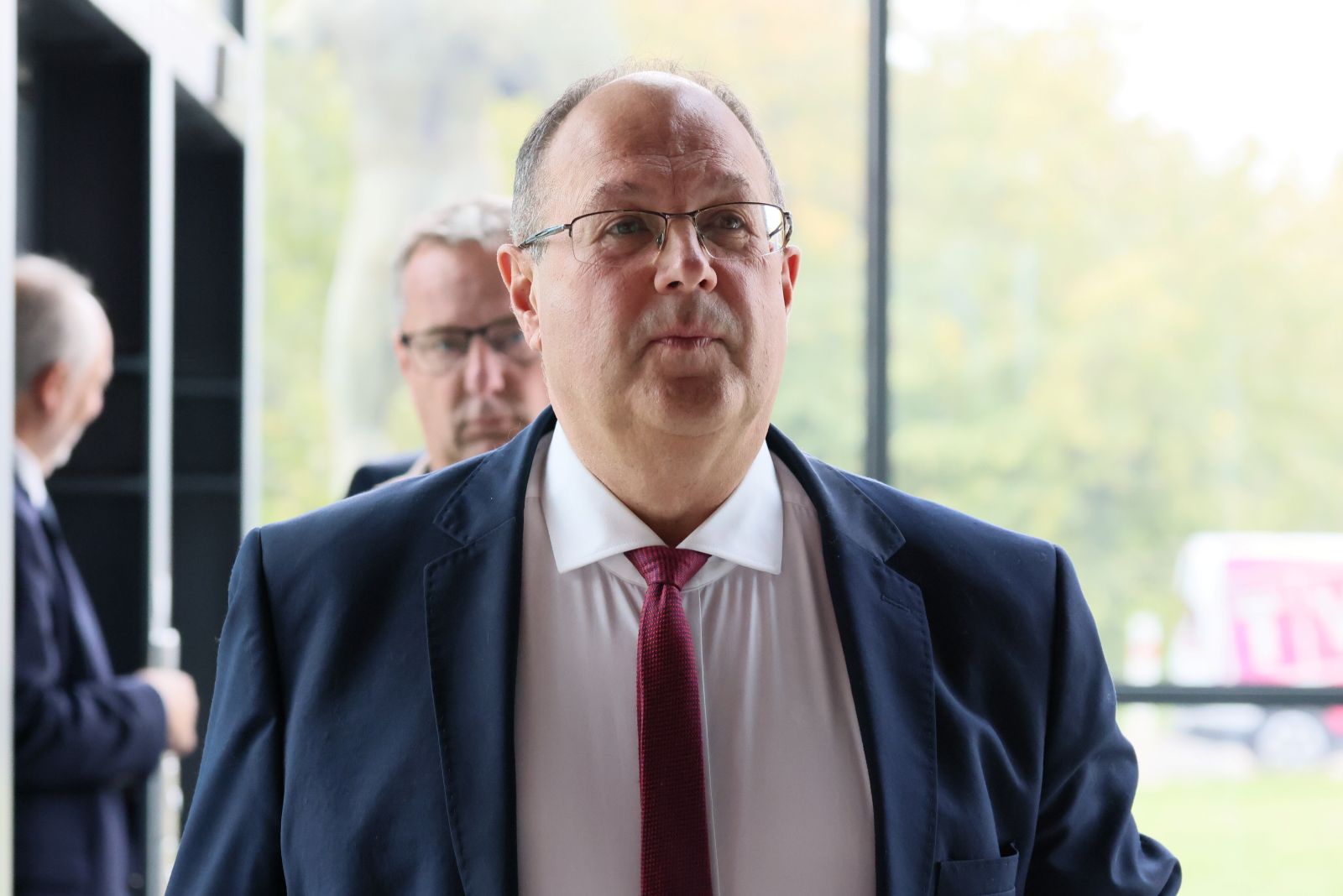 Od nauczyciela do prezesa PKOl-u. Kibice byli wściekli po jego decyzji