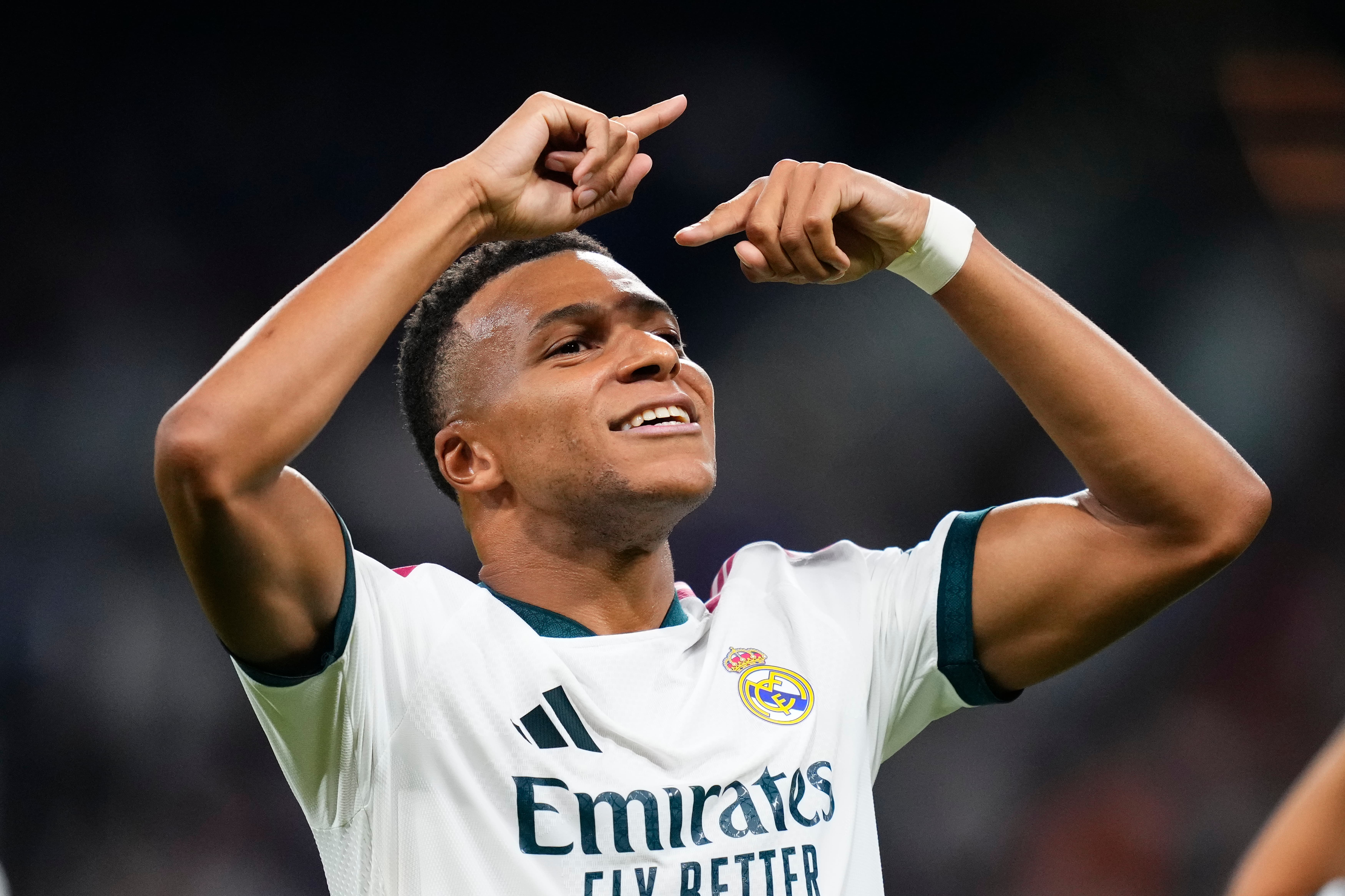 Mbappe ruszył po Złotą Piłkę. Wziął sprawy w swoje ręce