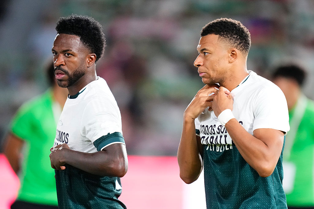 Ultrasi Realu Madryt stawiają ultimatum. Chodzi o Mbappe i Viniciusa