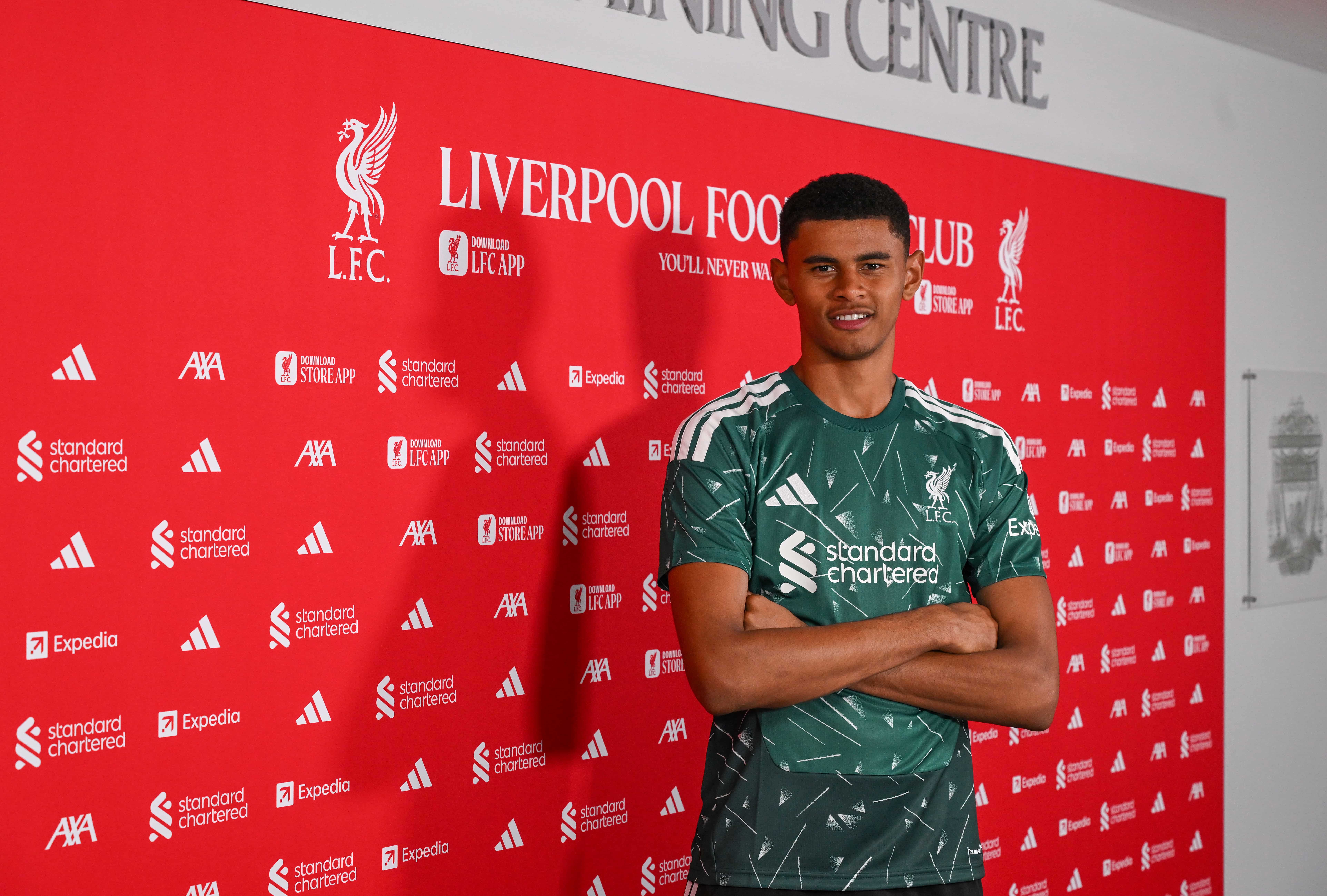 Liverpool wydał miliony na 18-letniego bramkarza. Zaskoczył choćby jego macierzysty klub
