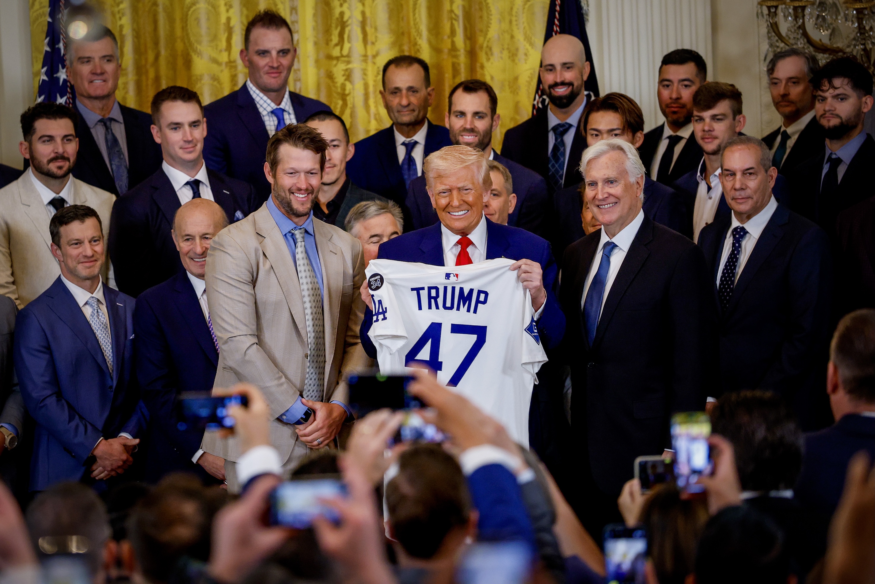 Pozew zbiorowy przeciwko miliarderowi w USA. Jego projekty sportowe pod lupą