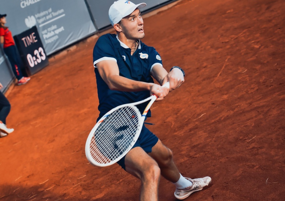 Polak zagra w finale. Może obronić trofeum