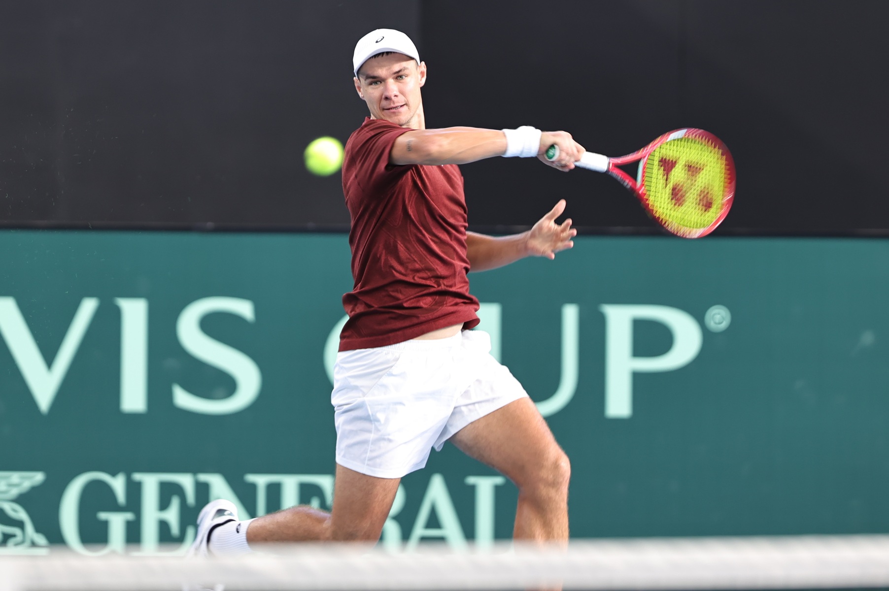 Zaczął od falstartu. Kapitalny powrót Majchrzaka