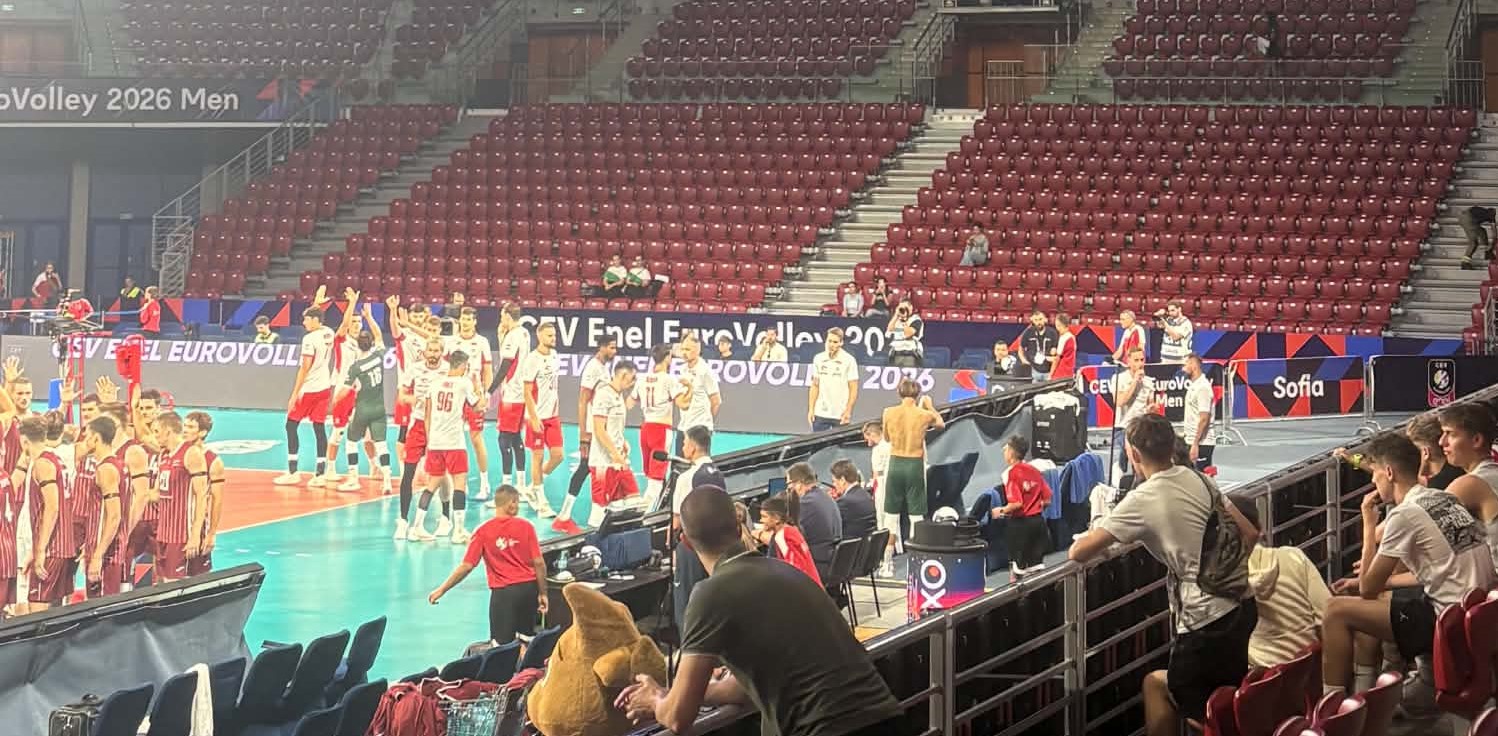 Żal na to patrzeć. Pustki na trybunach w meczu Polski
