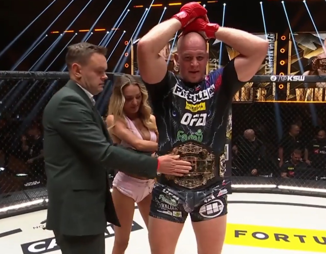 Wójcik znokautowany. "Mutant" sięgnął po pas KSW!