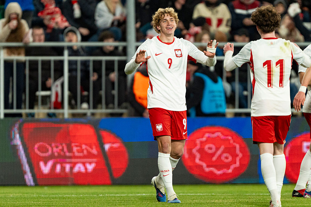 Polak robi furorę. "Porównują go do Lewandowskiego"