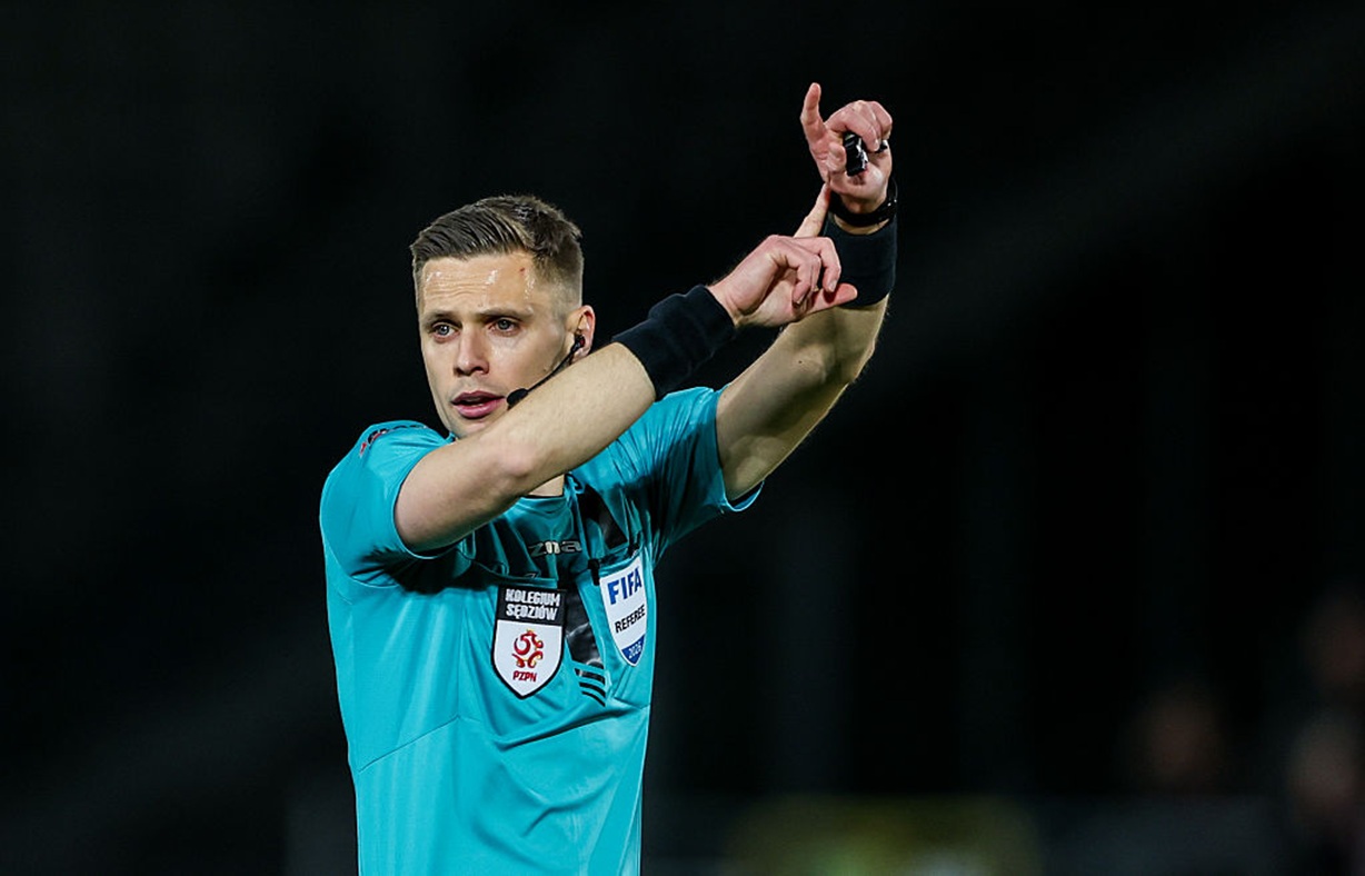 Polski sędzia wyróżniony przez FIFA. Otwiera się szansa na MŚ 2030