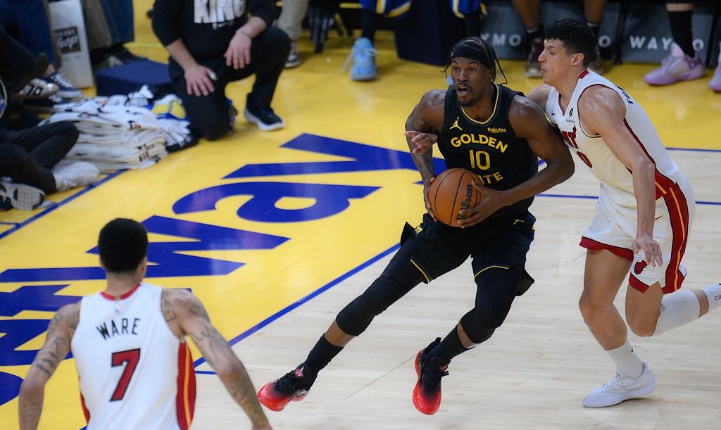 Są nowe wieści nt. gwiazdy NBA. Minie rok